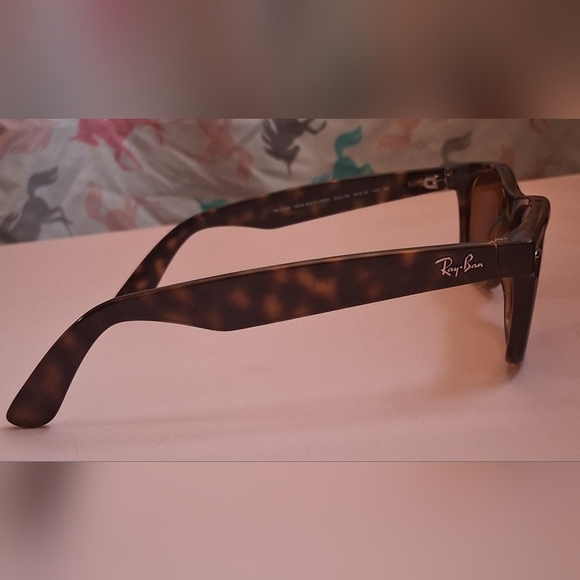 EUC Ray-Ban RB2132 New Wayfarer Brown Tortoise Reading Eye Glass Sunglass Frames main image 6